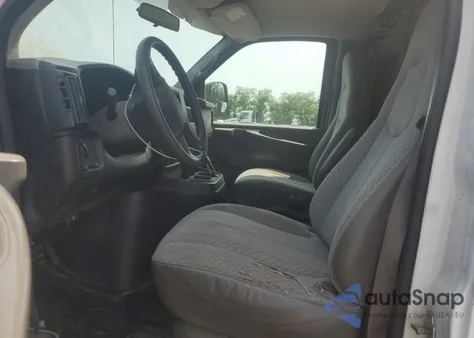 2007 Chevrolet Express G1500 from USA, damaged, VIN 1GCFG15X771129780